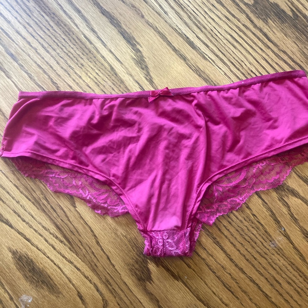 Women’s sz xl cheeky style…lacy back, silky front